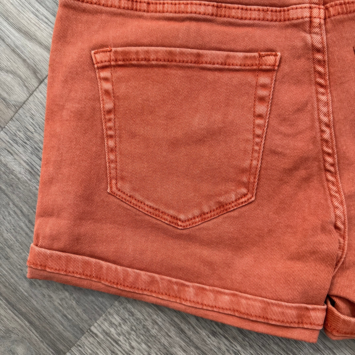 Gameday Shorts - Rust