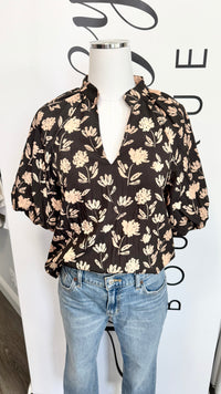 Chandler Top THML Black Tan Floral Mannquin