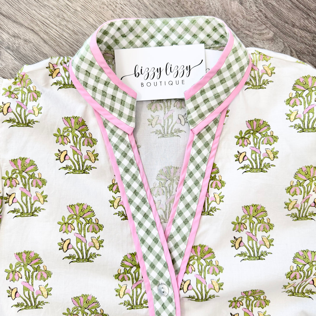 Entro Light Pink and Green Floral Button Down Top V Neck