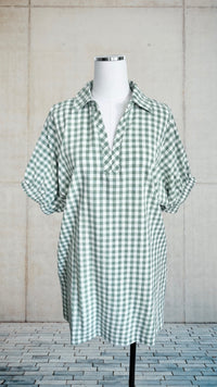 Green Sage Gingham Dress Entro Mannequin 2