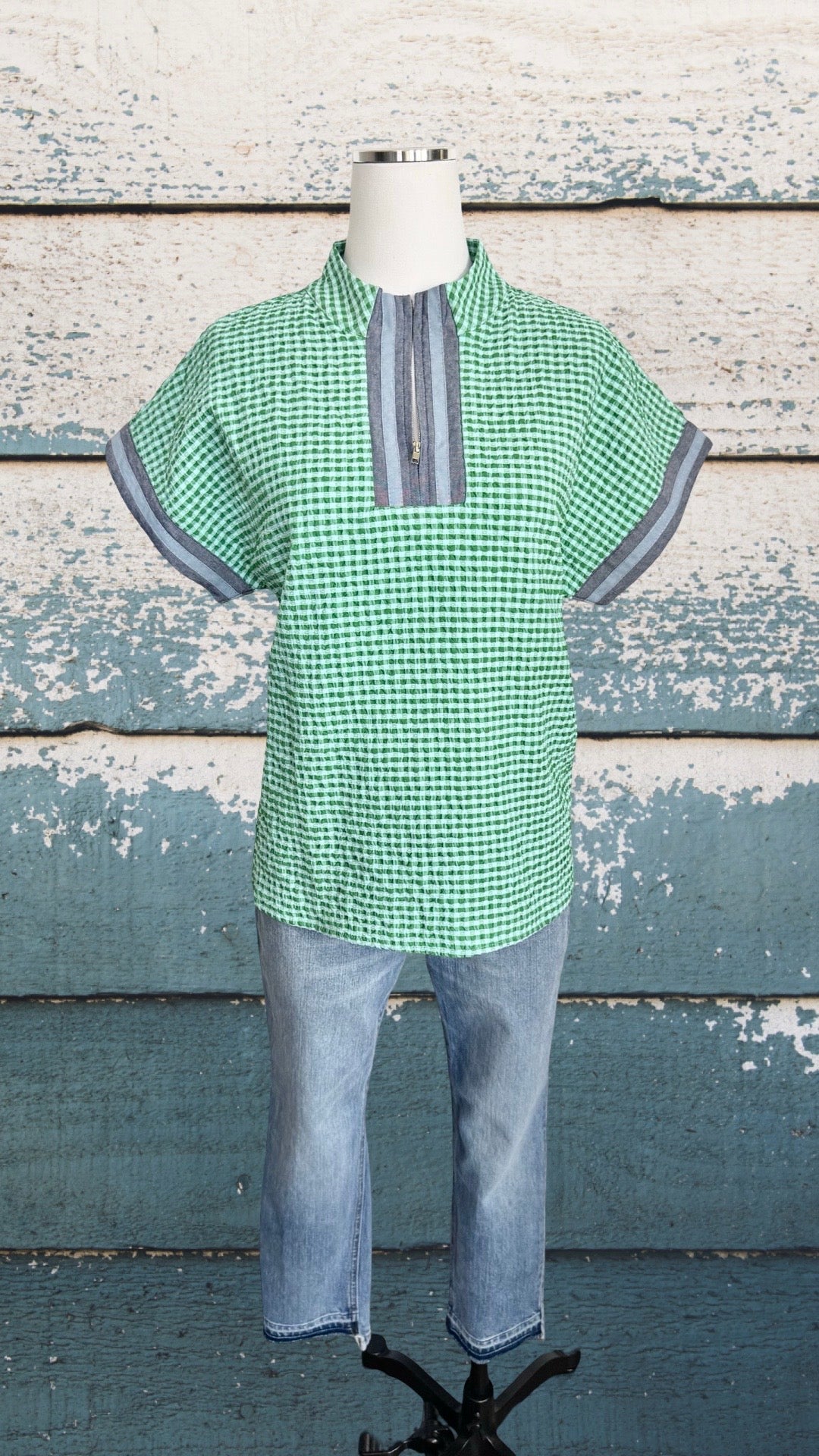Hudson Top Gingham THML Top with Zipper Mannequin 2