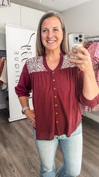 The Jane Top - Maroon/White