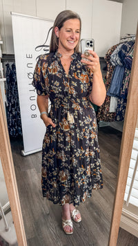 Kara Dress THML Black Floral Model