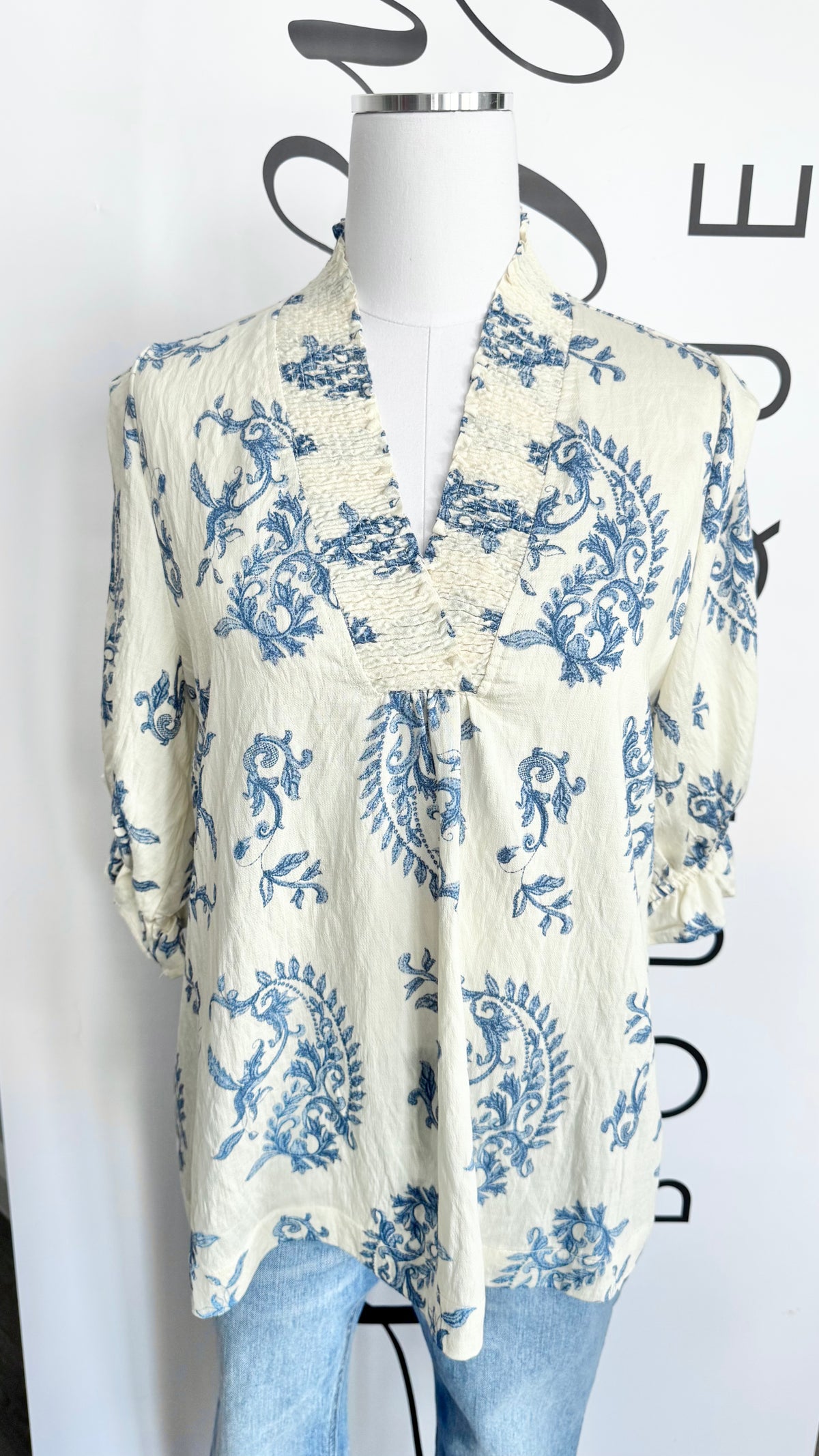 Lennon Blue Umgee Print Paisley Mannequin 1
