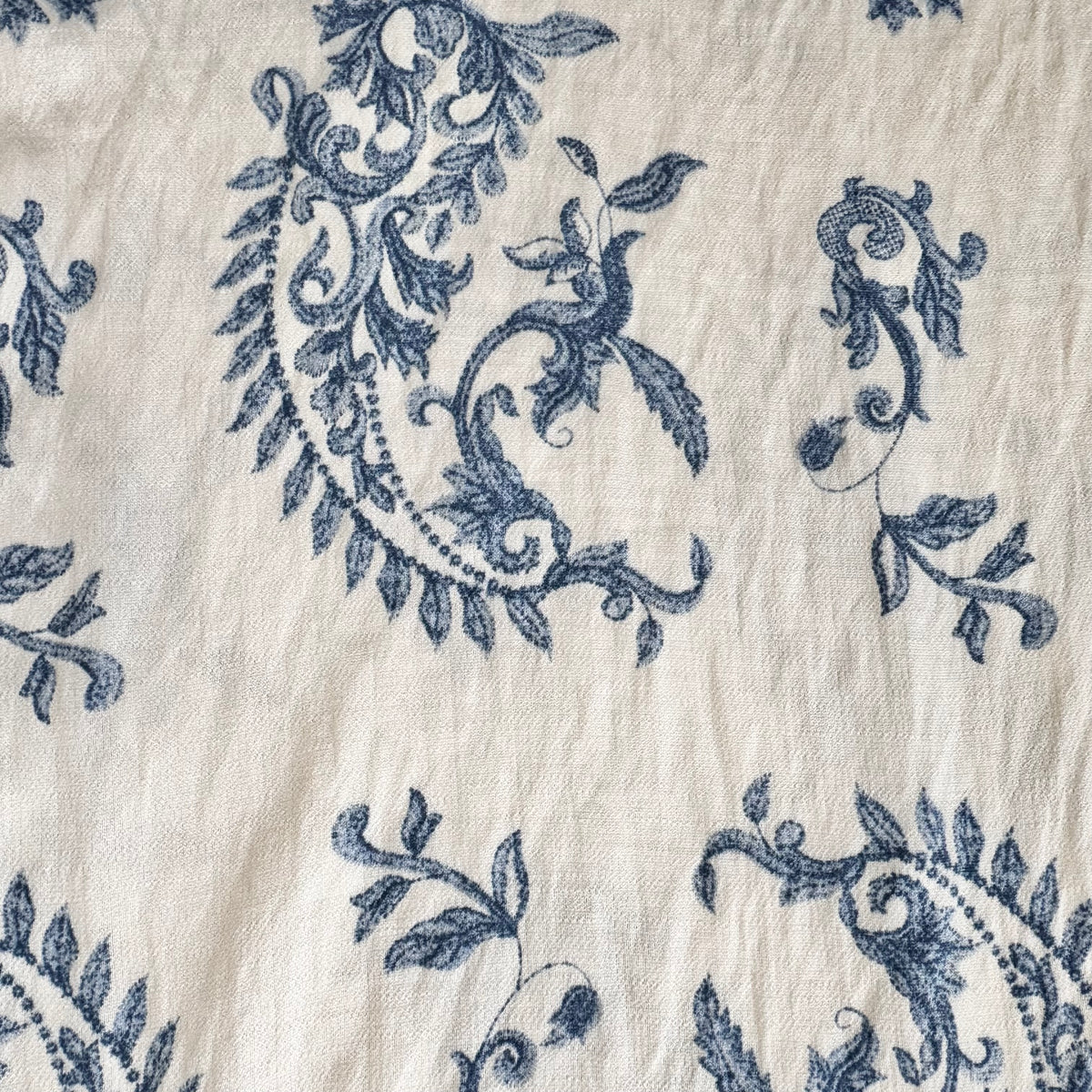 Lennon Blue Umgee Print Paisley Print Detail