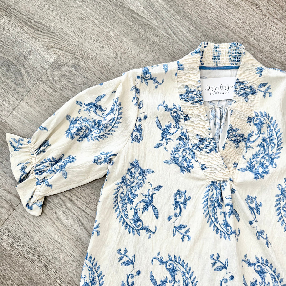 Lennon Blue Umgee Print Paisley Sleeve