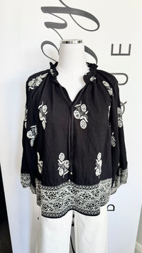 Natalie Entro Embroidered Top Black Mannequin 2