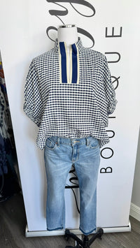 Perry Entro Gingham Top Mannequin 2