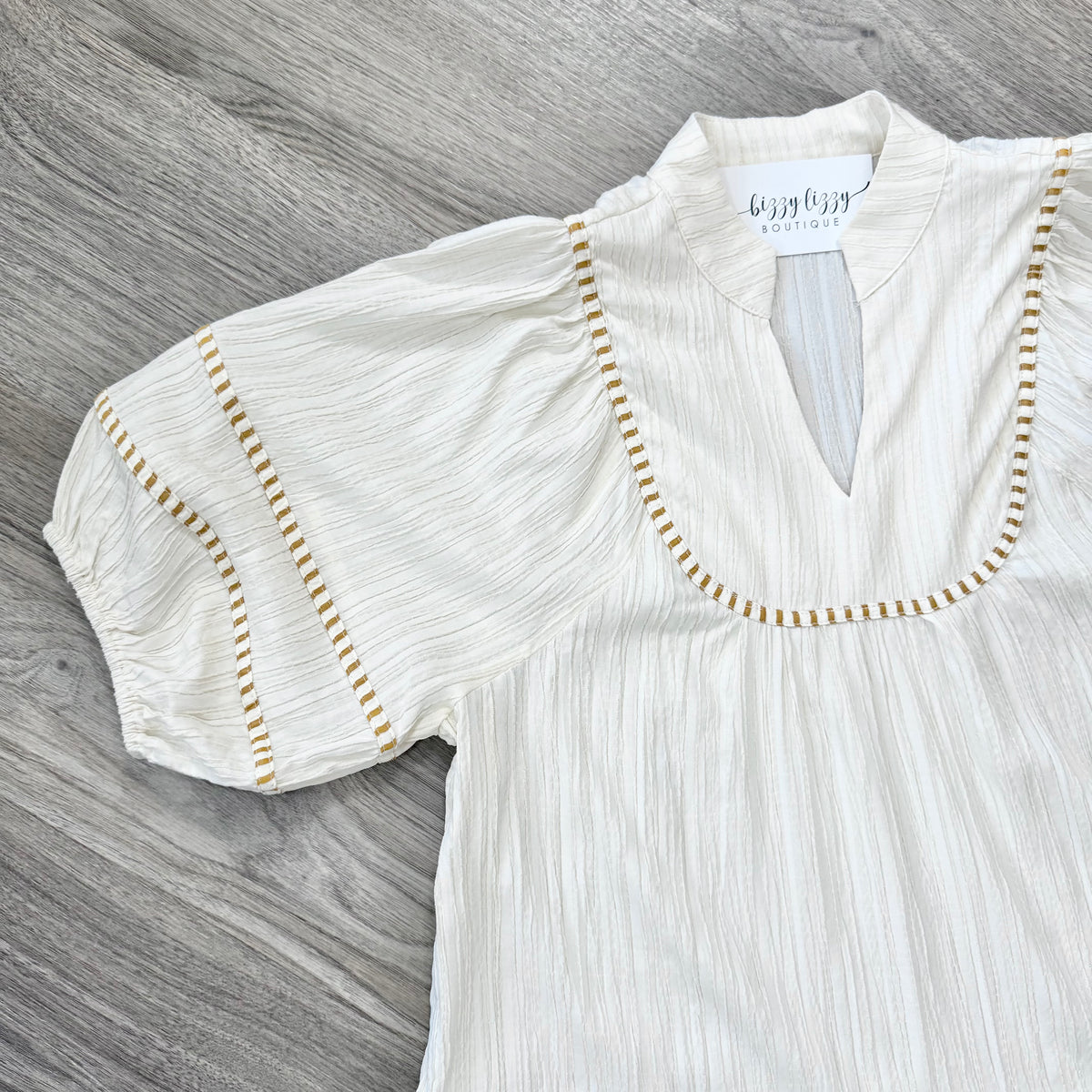 Sweetheart Ecru Umgee Vneck Top Sleeve