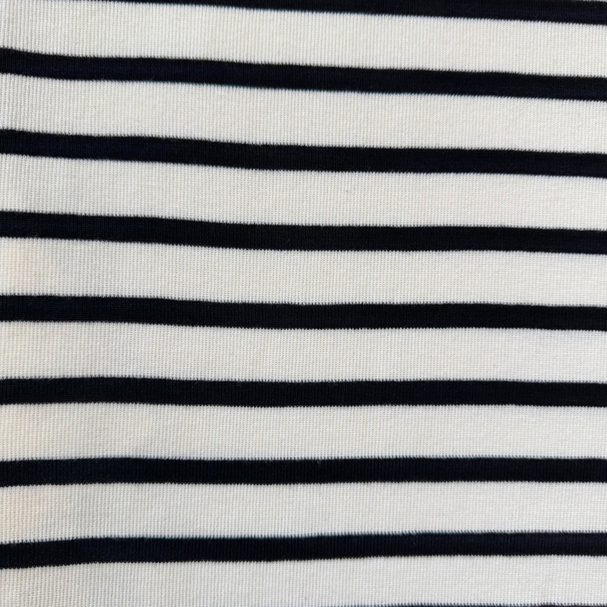 Weekend Black and Cream Striped Maxi Dress Entro Close Up of Stripes