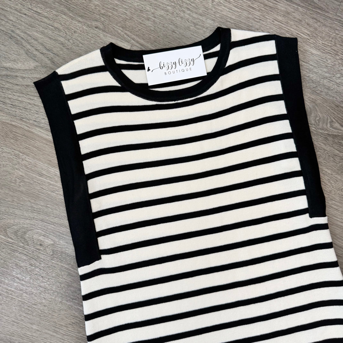 Weekend Black and Cream Striped Maxi Dress Entro Scoop Neckline