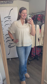 Sweetheart Ecru Umgee Vneck Top Model Video