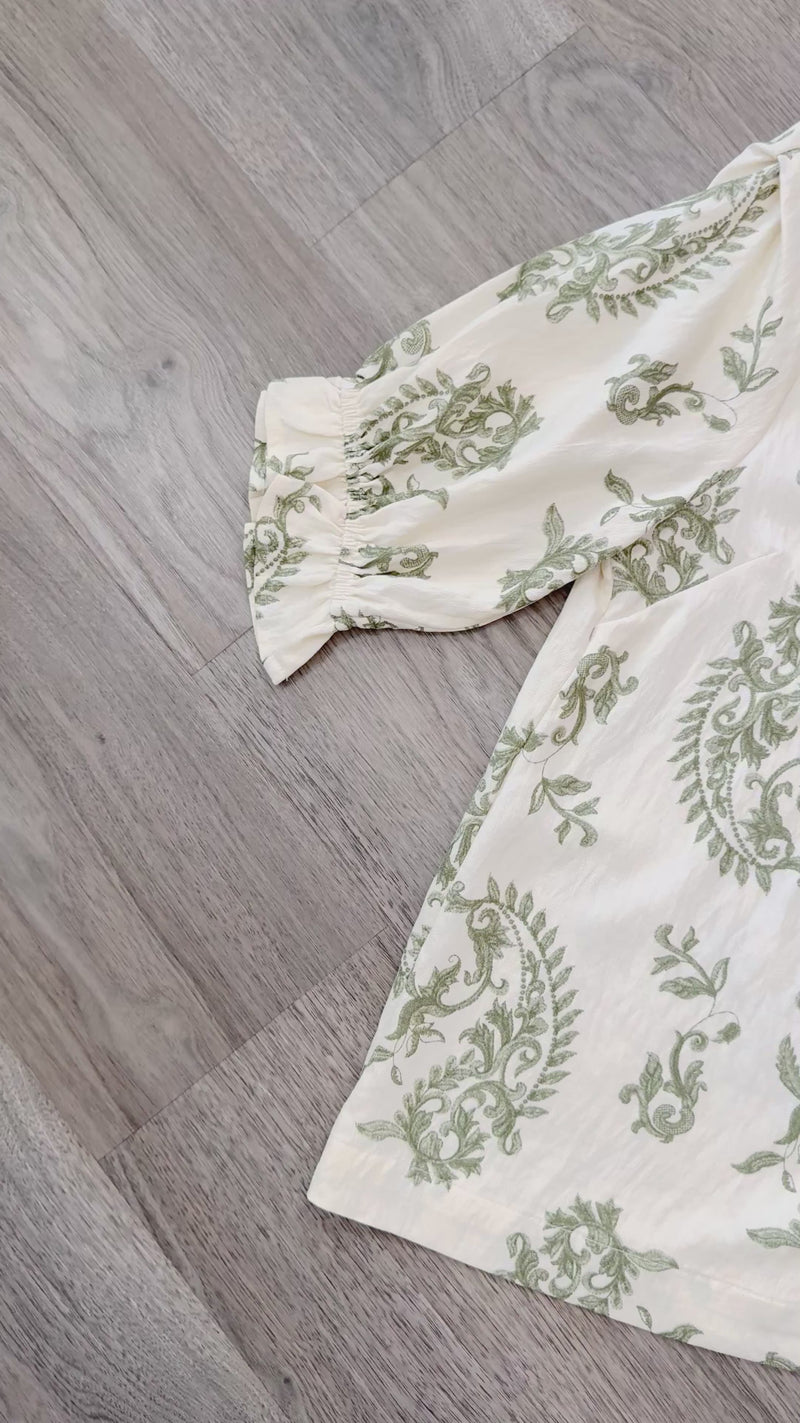 Lennon Green Umgee Print Top Close Up Video